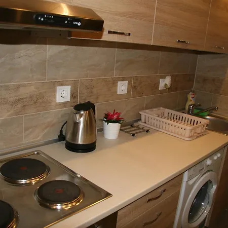 City Park Apartment *